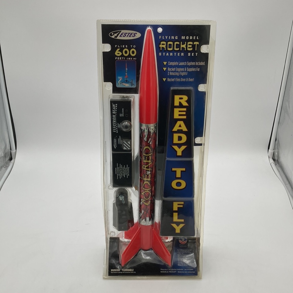 Vintage Estes Flying Model Rocket Starter Set Code Red New Sealed Rare